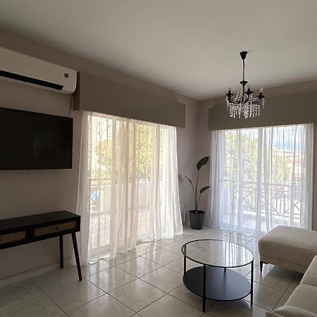 Beach Apartment'S Limasol Dış mekan fotoğraf